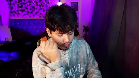 Snapshot of cum_park chatting on 02.22.25 DAVID online show from 02.22.25