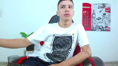 cumandres online show from 11.24.25