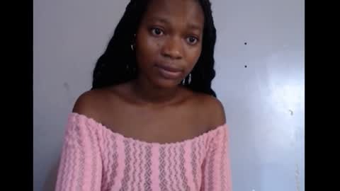 cumebony_petit online show from 09.16.25