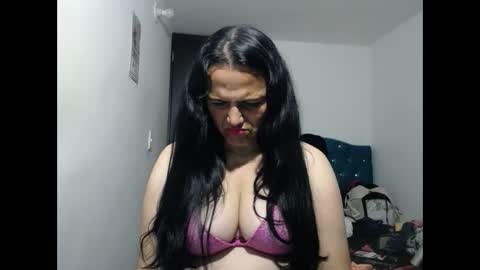 Snapshot of cumeva69 chatting on 12.15.24 cumEva69 online show from 12.15.24