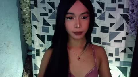 Snapshot of cumfor_ayah chatting on 04.22.26 Ayahs Cum online show from 04.22.26
