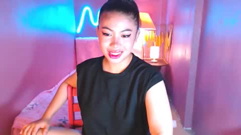 Snapshot of cummdumpapril chatting on 02.07.25 cummdumpapril online show from 02.07.25