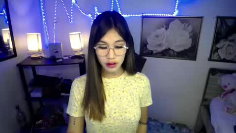 Snapshot of cummers334 chatting on 05.23.26 cummers334 online show from 05.23.26