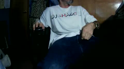 Snapshot of cumonmeplease6 chatting on 02.25.26 cumonmeplease6 online show from 02.25.26