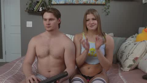 Marie and Tom online show from 11.27.25