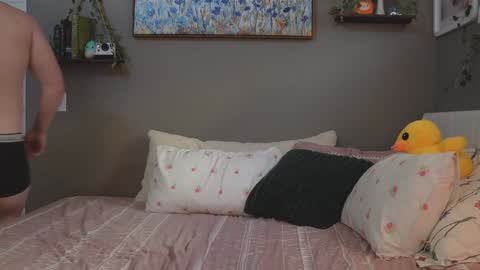 Marie and Tom online show from 02.26.26