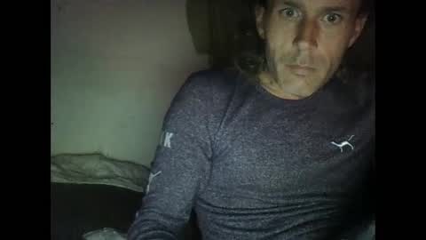 cumslutboi27 online show from 01.18.25
