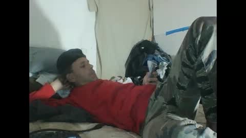 cumslutboi27 online show from 01.18.25
