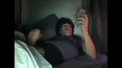 cumslutboi27 online show from 01.24.25