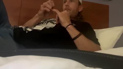 cumslutboi27 online show from 03.04.25