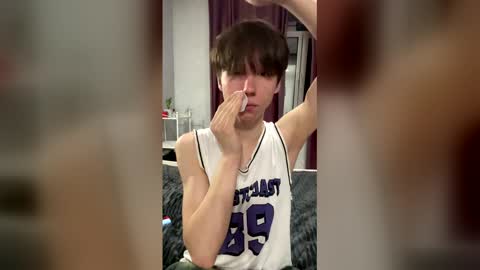 cumte_boy online show from 12.21.25