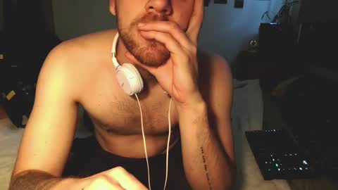 Snapshot of cumtogether_rn chatting on 01.17.25 your favorite toy online show from 01.17.25