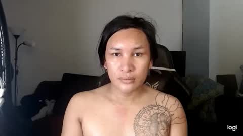 Snapshot of cumtsmeals chatting on 05.26.26 kala mo maganda ka online show from 05.26.26