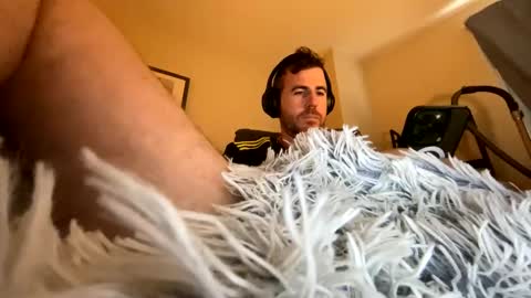 Snapshot of cumxdaddy chatting on 10.19.25 cumxdaddy online show from 10.19.25