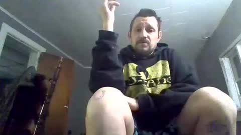 Snapshot of cuntreeboy68 chatting on 02.24.25 Bash online show from 02.24.25