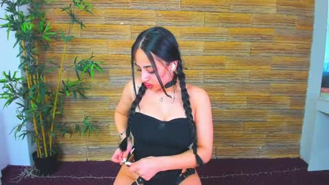 cupcakeizzy online show from 04.09.26