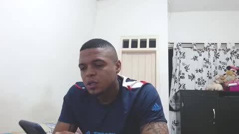 dominic and julieta... independent models online show from 03.07.25