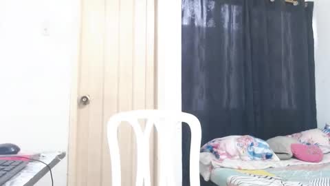 dominic and julieta... independent models online show from 01.17.26