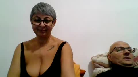 couple online show from 12.19.24