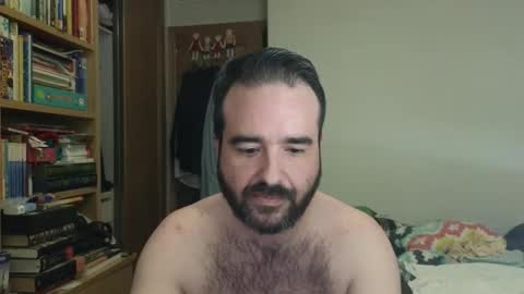 curiosillo1983 online show from 11.10.25