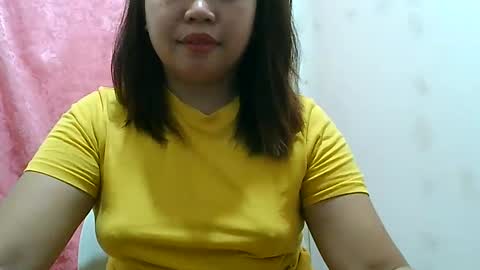 curious_girl247 online show from 02.23.25