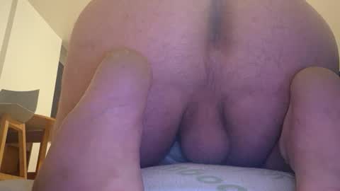 Snapshot of curiousbi038 chatting on 04.15.26 curiousbi038 online show from 04.15.26