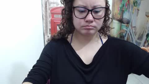 Vannesa online show from 11.24.25