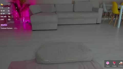 Snapshot of curlyanto chatting on 10.18.25 Antonia online show from 10.18.25