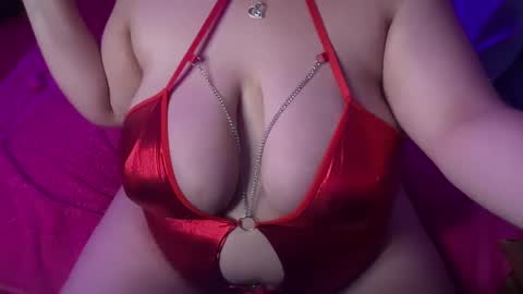 Snapshot of curlykaii55 chatting on 01.17.25 Kay online show from 01.17.25