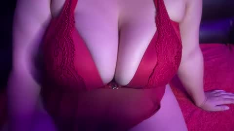 Snapshot of curlykaii55 chatting on 02.23.25 Kay online show from 02.23.25