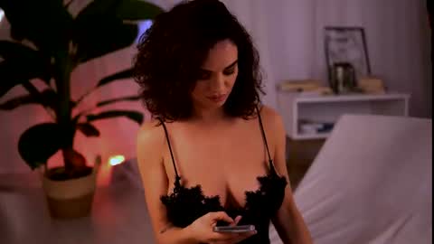 curvedlizzie online show from 07.14.26