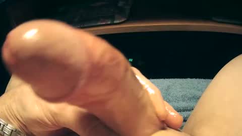 Snapshot of curvelovetool chatting on 02.04.25 curvelovetool online show from 02.04.25