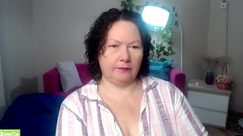 curvy_girlz online show from 12.02.25