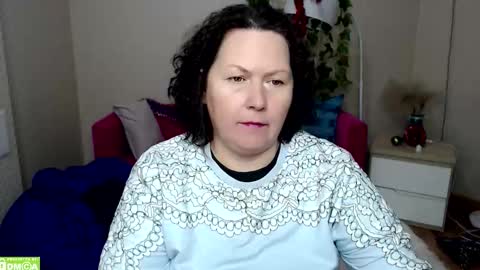 curvy_girlz online show from 12.14.25