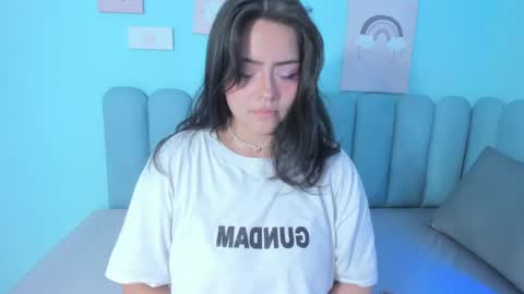 Snapshot of curvy_rousi chatting on 02.20.25 Rosie online show from 02.20.25