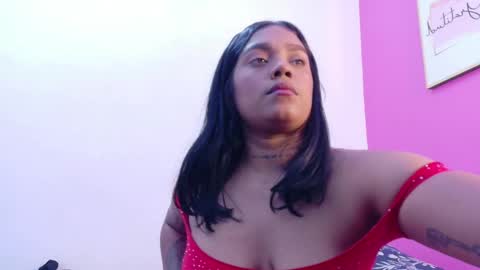 curvybrunnete online show from 12.22.25