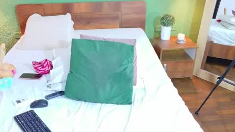 Danna online show from 09.16.25