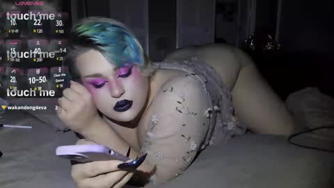 Curvygothfemboy online show from 01.25.25