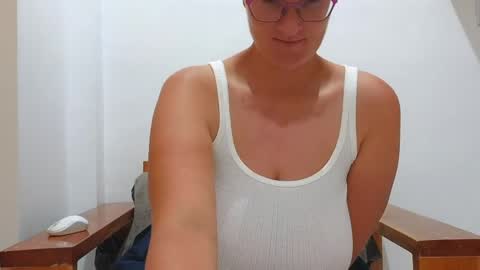 CurvyJules online show from 03.20.26