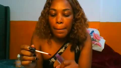 Snapshot of curvylyin chatting on 07.13.26 curvylyin online show from 07.13.26