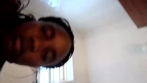 Snapshot of curvyzozo chatting on 05.21.26 Zozo online show from 05.21.26