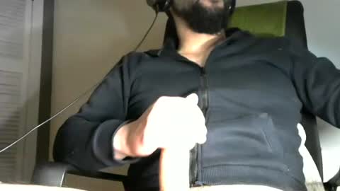 Snapshot of cuspidking chatting on 12.08.24 Leo online show from 12.08.24