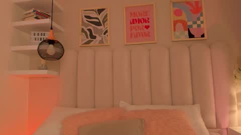 Snapshot of cute__cherry_ chatting on 01.18.26 Amber online show from 01.18.26