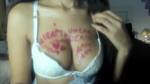 Alisha online show from 04.19.26