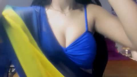 Alisha online show from 05.04.26