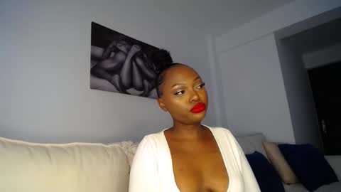 Liya online show from 01.15.25