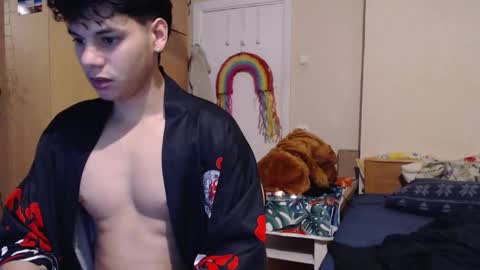 Snapshot of cute_boy859 chatting on 11.13.25 Tomas online show from 11.13.25