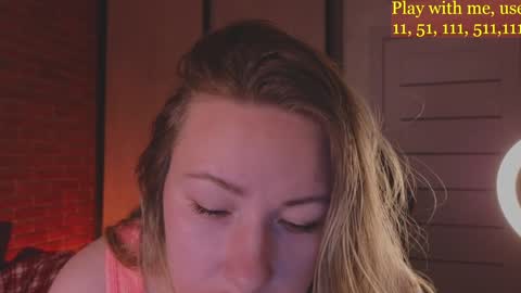 Everyday stream in the same time online show from 12.29.24