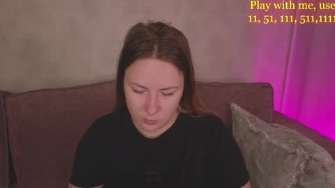 Everyday stream in the same time online show from 09.24.25