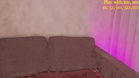 Everyday stream in the same time online show from 10.17.25